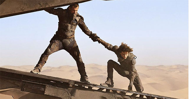Timothee Chalamet and Josh Brolin in image from Dune movie